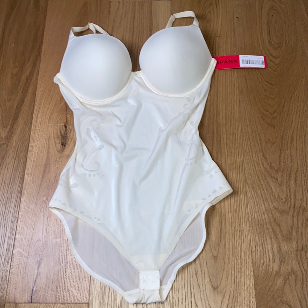 NWT Spanx